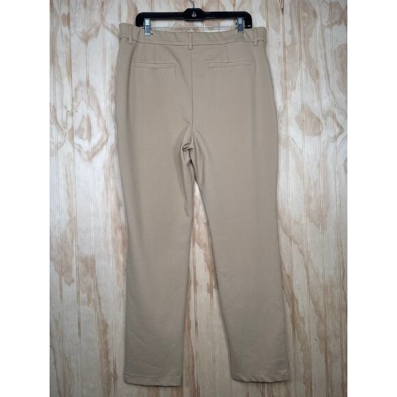 Chico's So Slimming Tan Zipper Button Closure Pants Size 14/2.5 Large - Picture 3 of 7